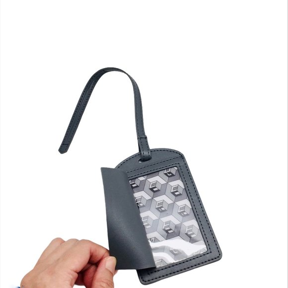 New Shanghai Tang Graphic Print Luggage Tag - Picture 4 of 5